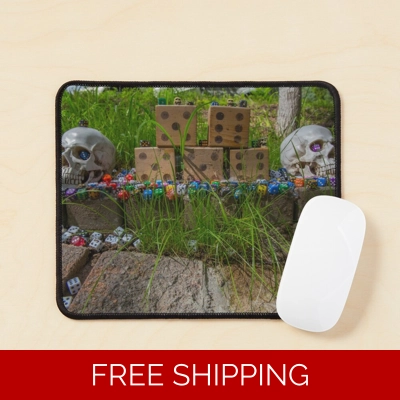 Le Studio Mouse Pad Roll the Bones Monument